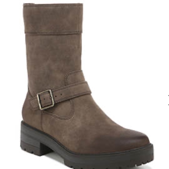 Ankle Boots - Wide width - Picture 1 of 10